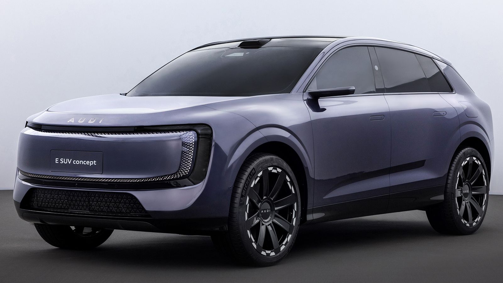 Το δεύτερο αυτοκίνητο της AUDI είναι ηλεκτρικό SUV με 680 άλογα